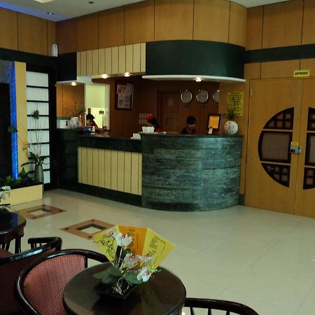 โรงแรมโซโก คาบานาตวน Cabanatuan City ภายนอก รูปภาพ