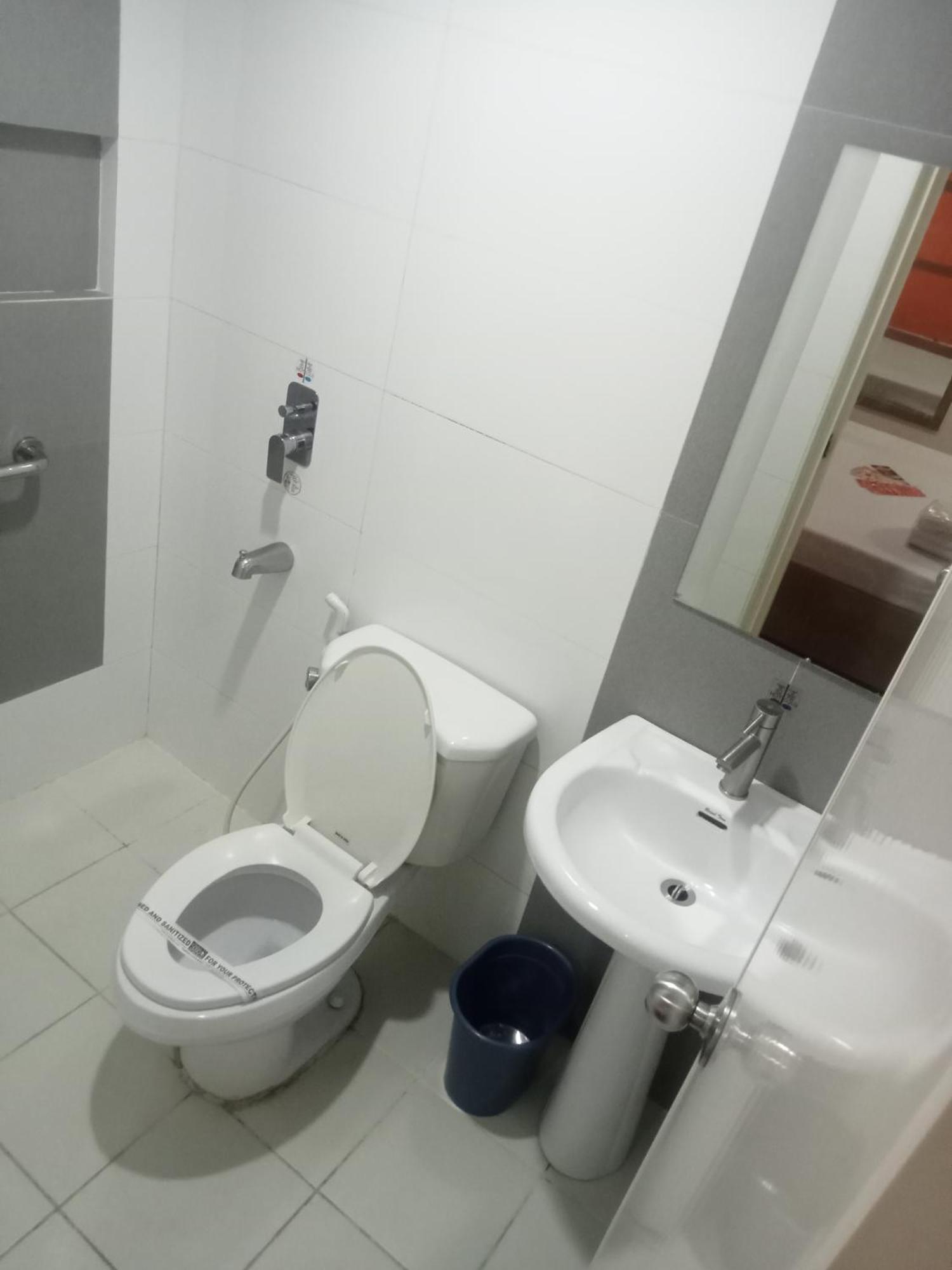 โรงแรมโซโก คาบานาตวน Cabanatuan City ภายนอก รูปภาพ